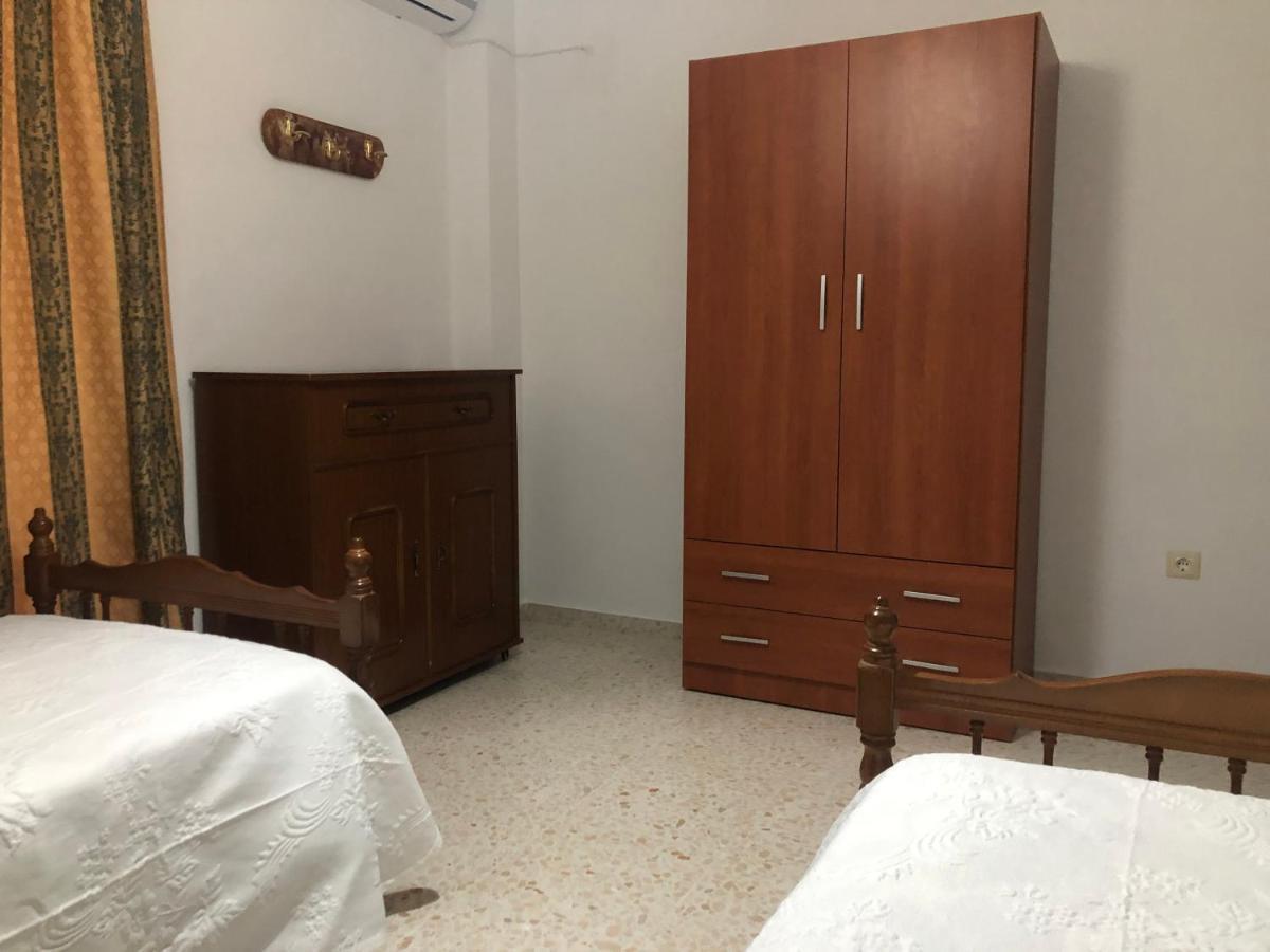 3 Calle Margarita Nelken Ла-Пуэбла-де-Касалья Экстерьер фото