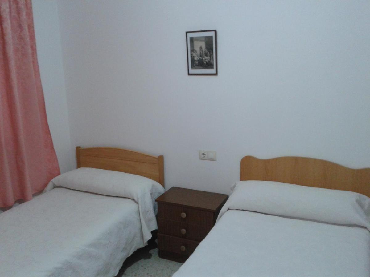 3 Calle Margarita Nelken Ла-Пуэбла-де-Касалья Экстерьер фото