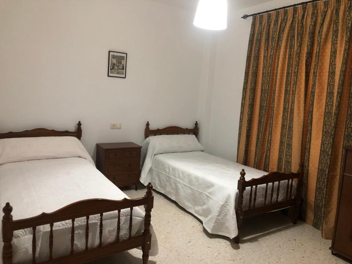 3 Calle Margarita Nelken Ла-Пуэбла-де-Касалья Экстерьер фото