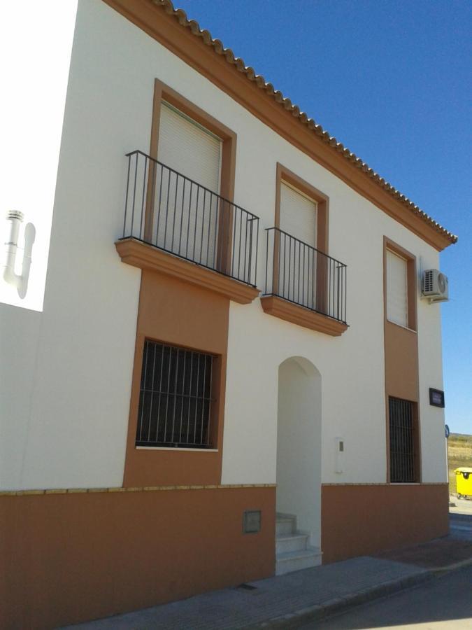3 Calle Margarita Nelken Ла-Пуэбла-де-Касалья Экстерьер фото